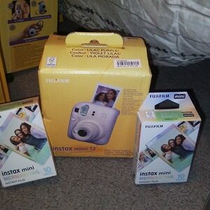 Fujifilm Instax Mini 12 - Lilac Purple